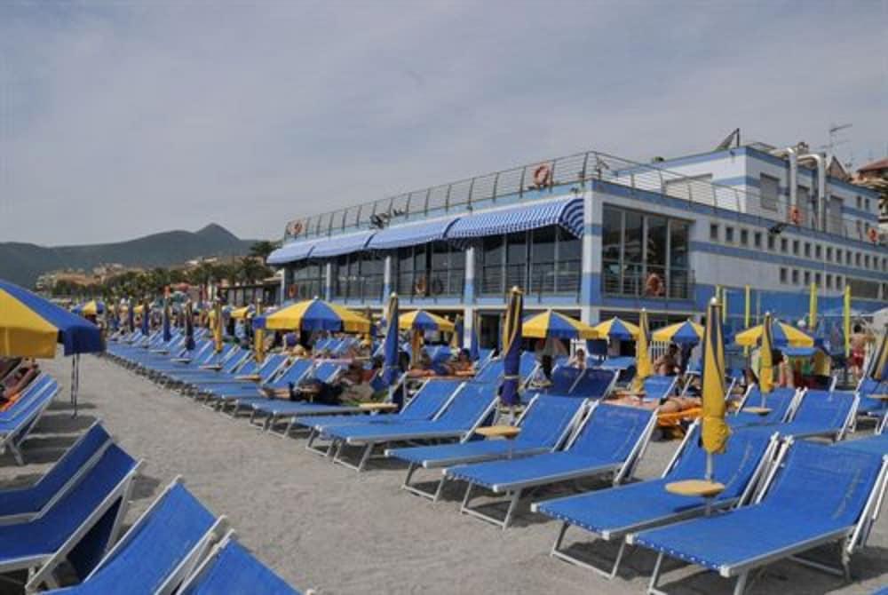 Ai Pozzi Village Resort & Spa Loano Exterior foto