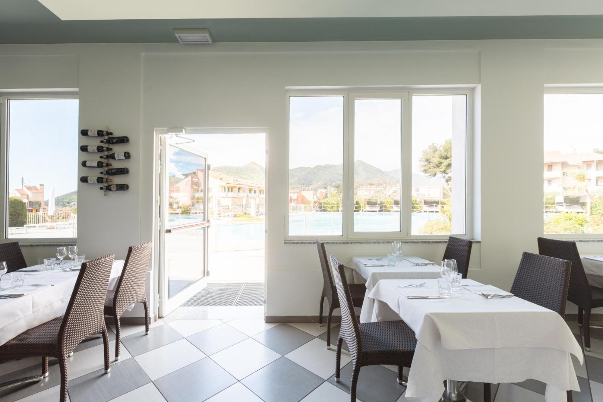 Ai Pozzi Village Resort & Spa Loano Exterior foto
